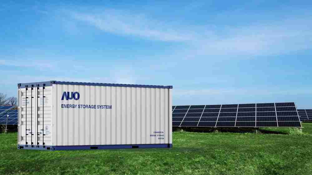 冰球突破透过AI数据管理，，，提供不同类型用户进行储能与能源管理，，，，达到再生能源管控调度成效