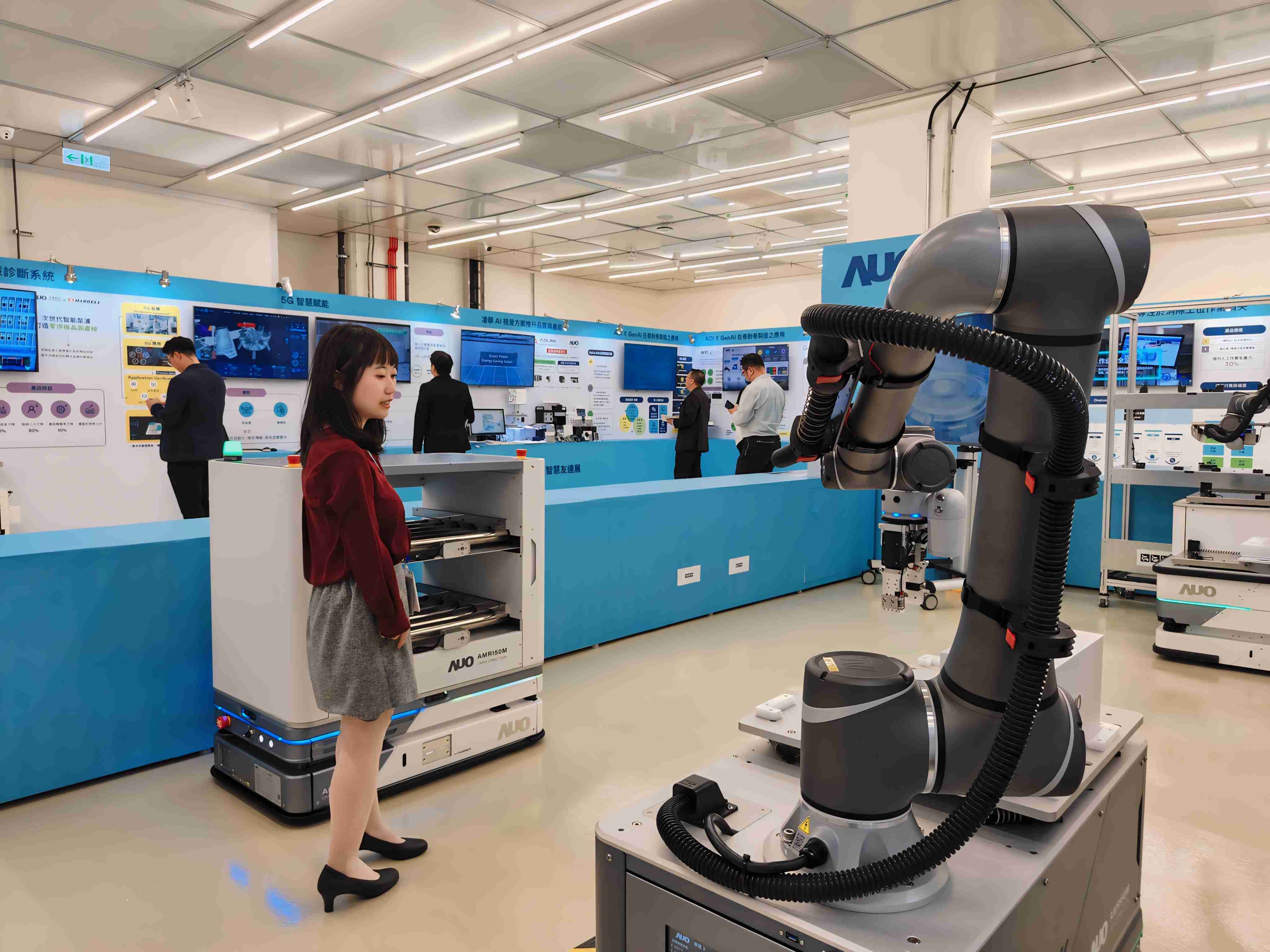 2024智能冰球突破展邀集生态圈伙伴共同参展，，从数字应用、、净零减碳到能源发展，，，创造全方位永续商机，，，携手生态圈伙伴迈向永续未来