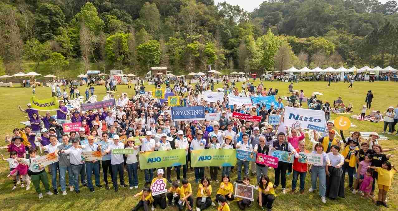 冰球突破致力永续平衡发展，，第14年入选DJSI世界指数成分股（DJSI World），，，在全球顶尖电子设备仪器组件产业展现卓越的永续竞争力，，，获国际指数肯定